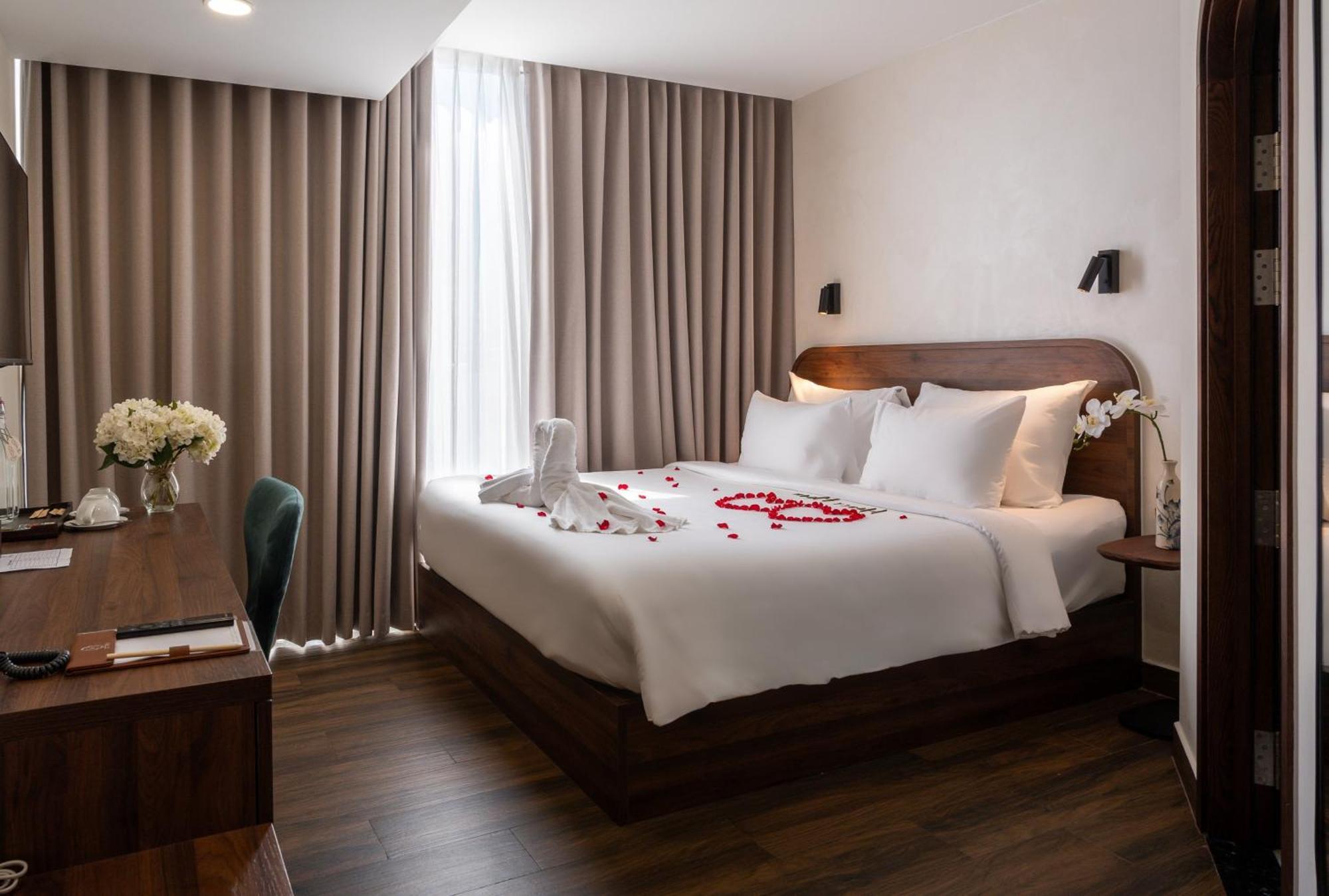 Hato Saigon Boutique Hotel & Rooftop Ho Chi Minh-stad Kamer foto